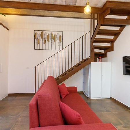 Proserpina Apartment カターニア エクステリア 写真